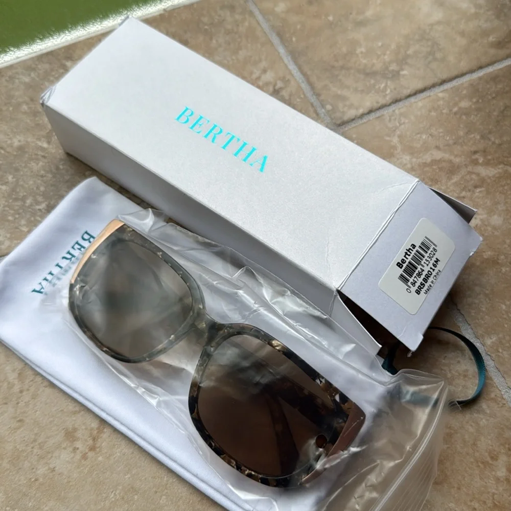 Bertha Natalia Polarized Sunglasses NIB Brown Gold Tortoiseshell Gold Accents